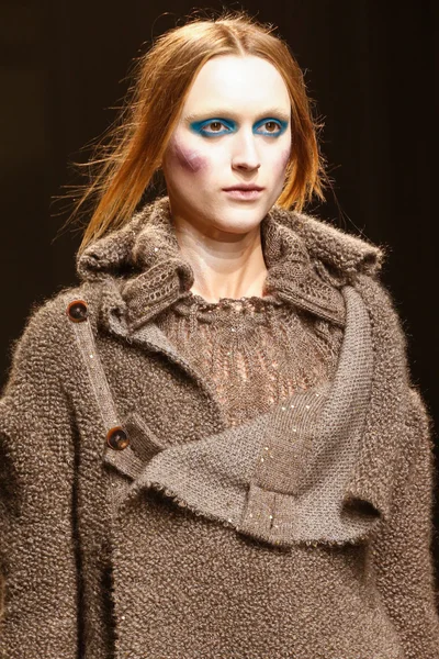 Look 38